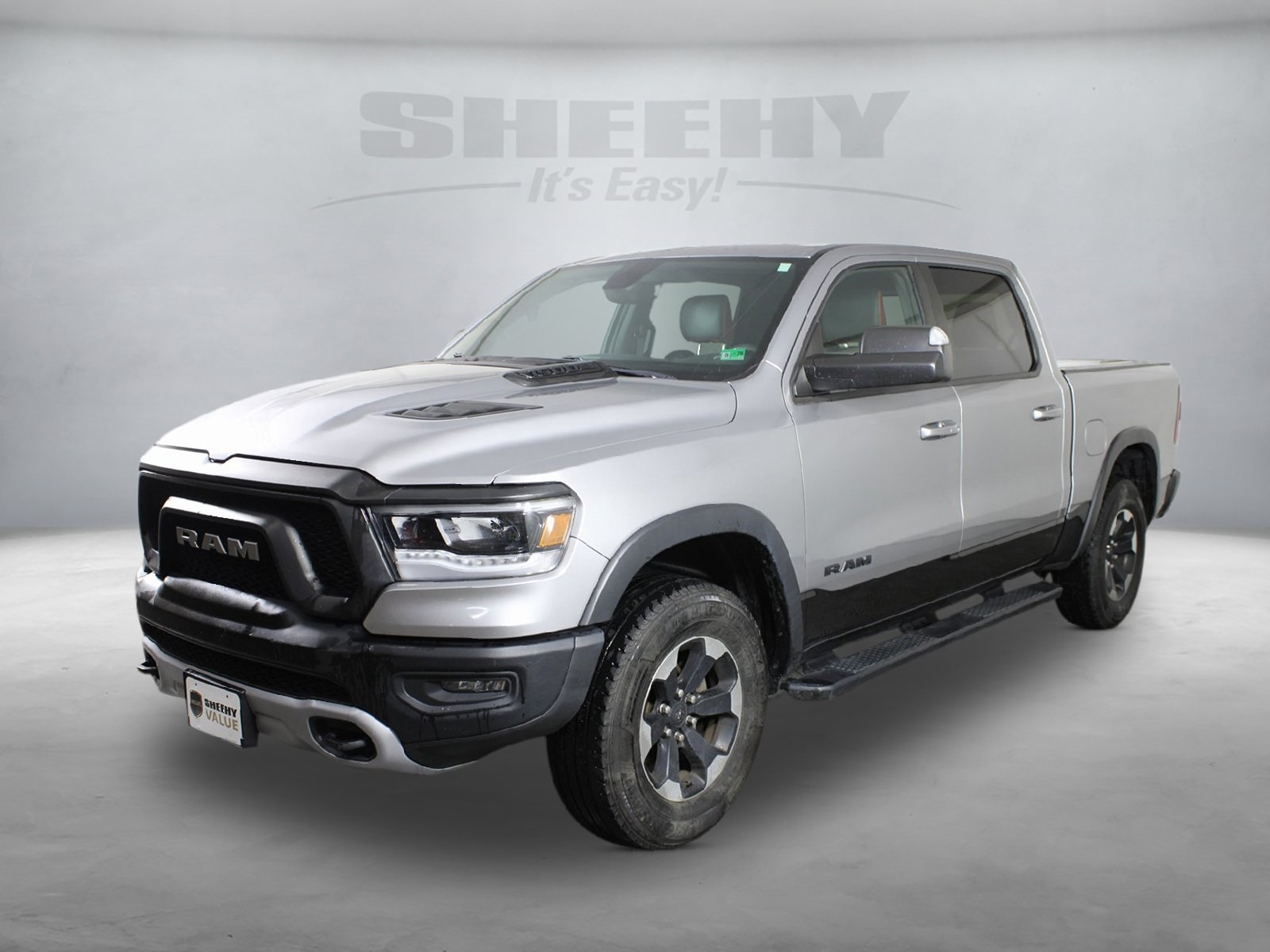 2020 Ram 1500 Rebel photo 2