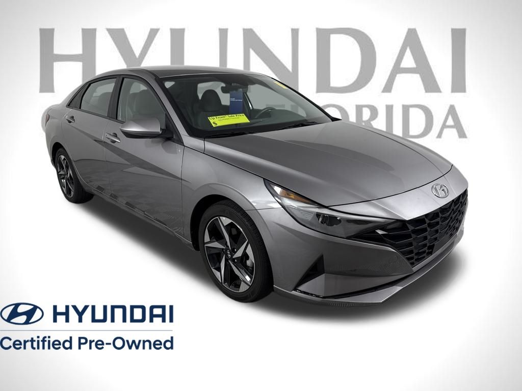 2023 Hyundai Elantra SEL's photo