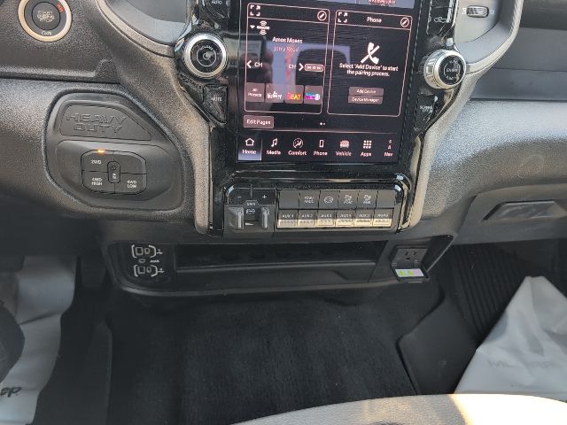 2025 Ram 2500 Tradesman photo 14