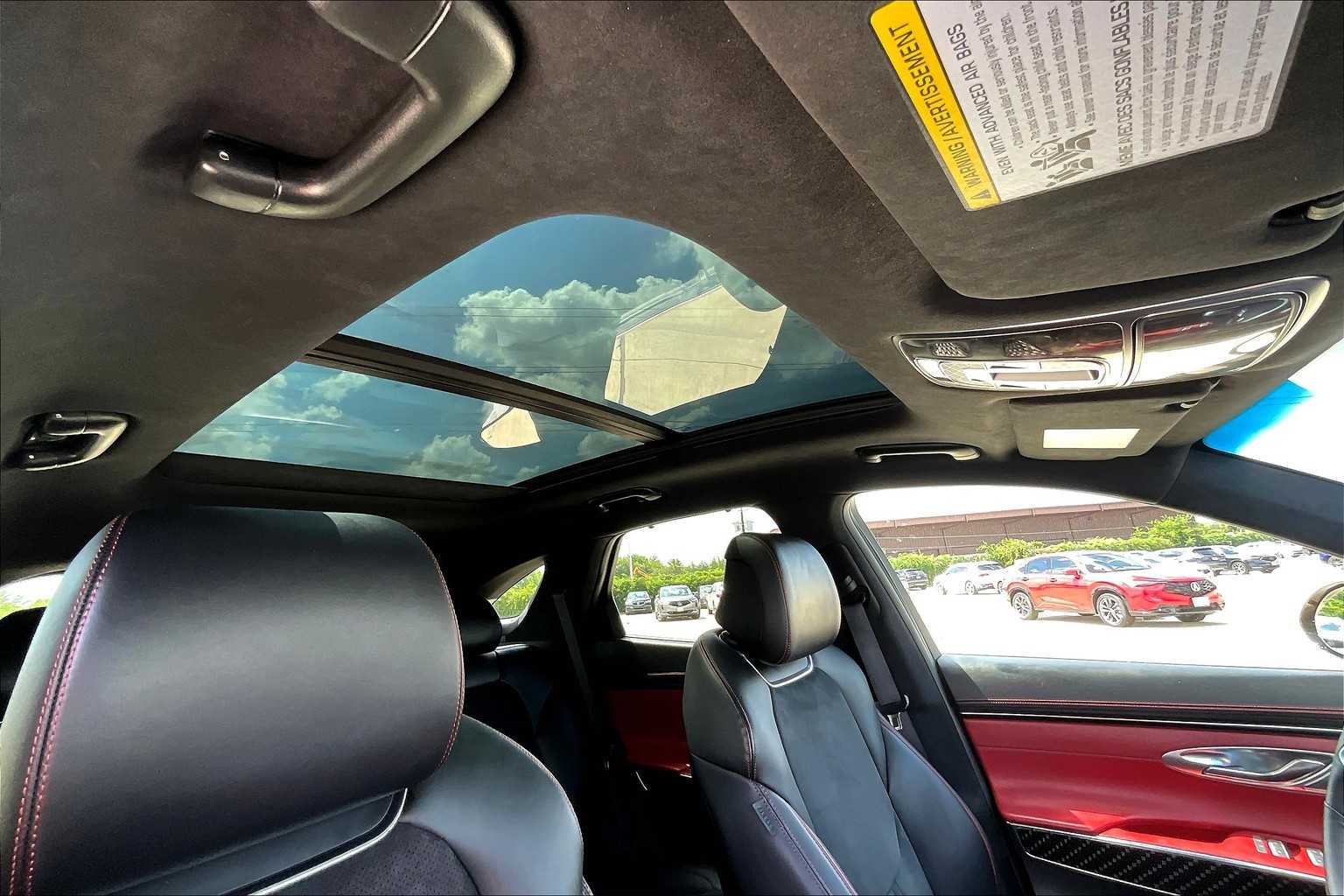 2022 Genesis GV70 3.5T Sport photo 13