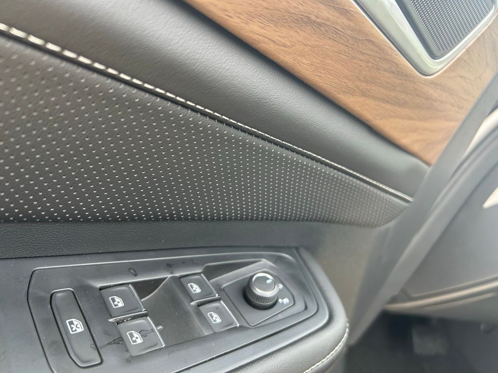 2026 Volkswagen Atlas SE Technology photo 43