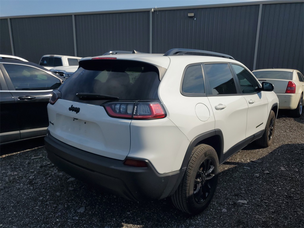 2023 Jeep Cherokee Altitude photo 3