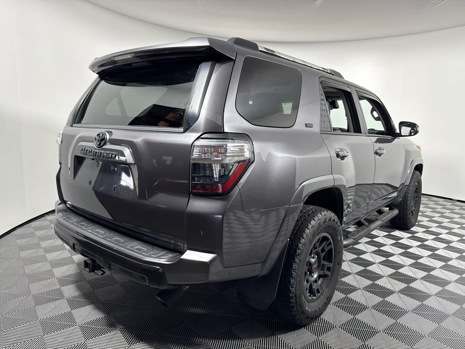 2021 Toyota 4Runner SR5 Premium photo 5