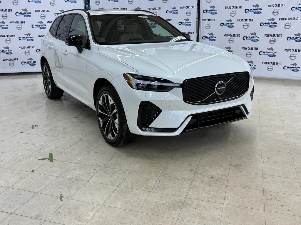 2026 Volvo XC60 Plus's photo