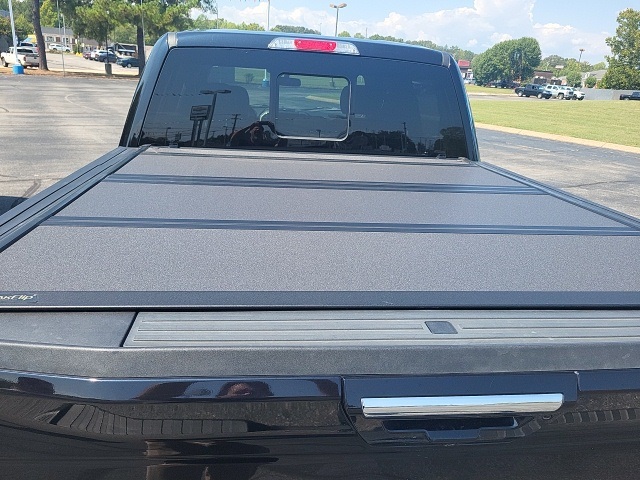 2020 Ford F-150 Lariat photo 2