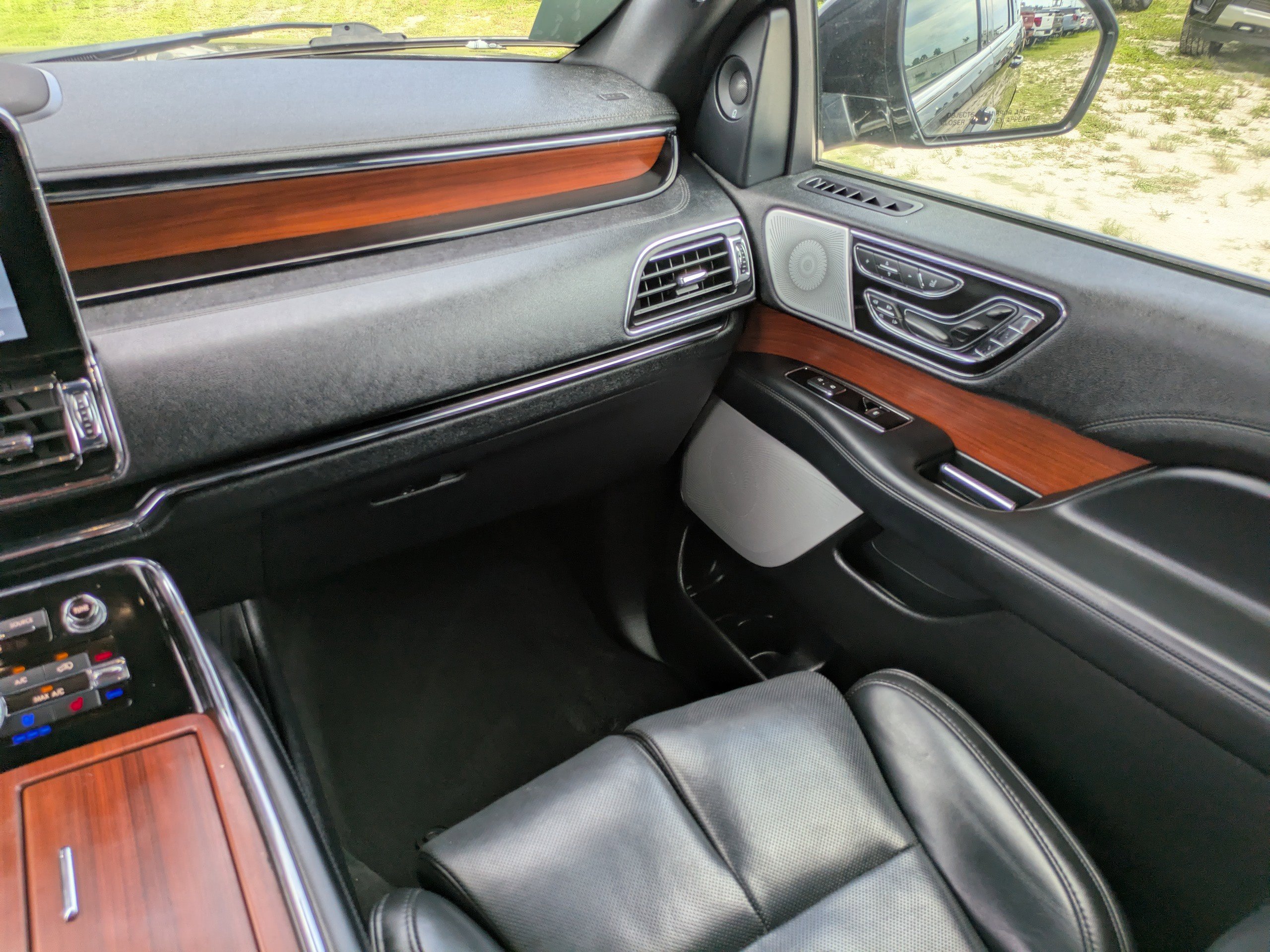 2021 Lincoln Navigator Reserve photo 14