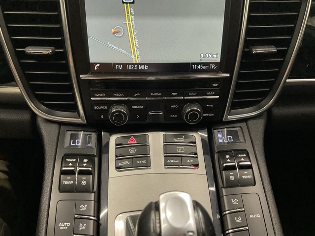 2016 Porsche Panamera E-Hybrid S photo 20