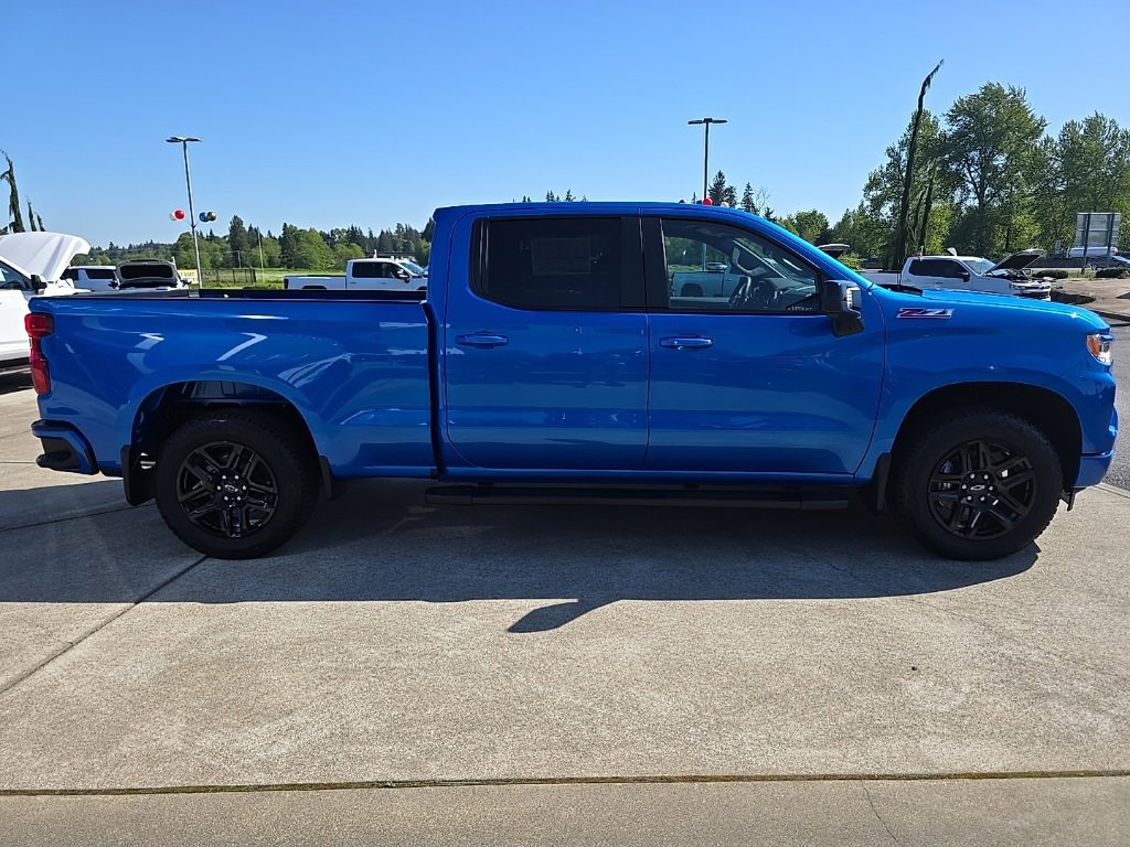 2025 Chevrolet Silverado 1500 RST photo 6