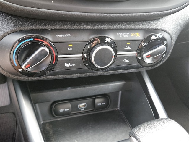2022 Kia Soul LX photo 18