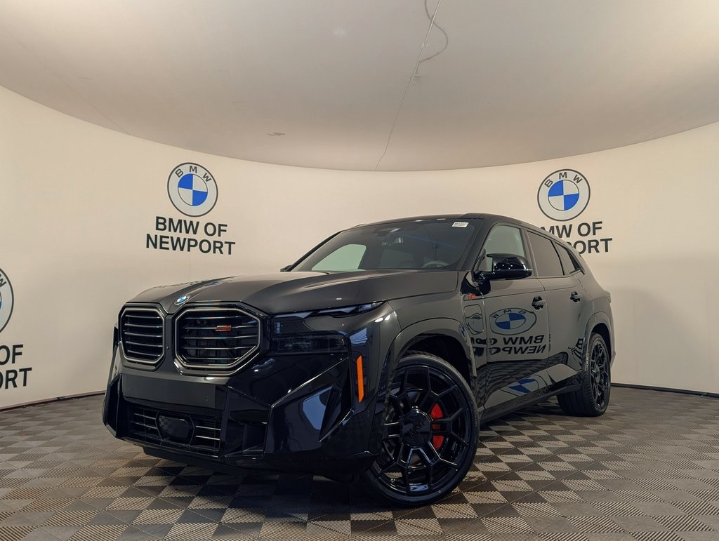 2026 BMW XM Base's photo