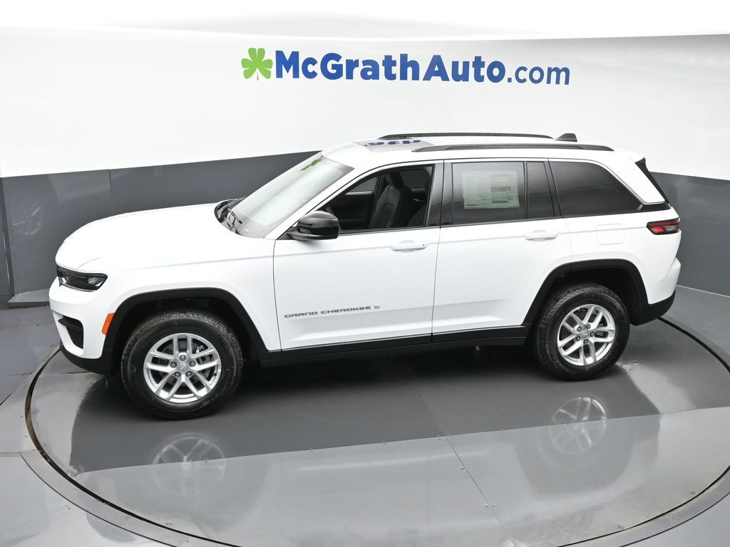 2025 Jeep Grand Cherokee Laredo X photo 20