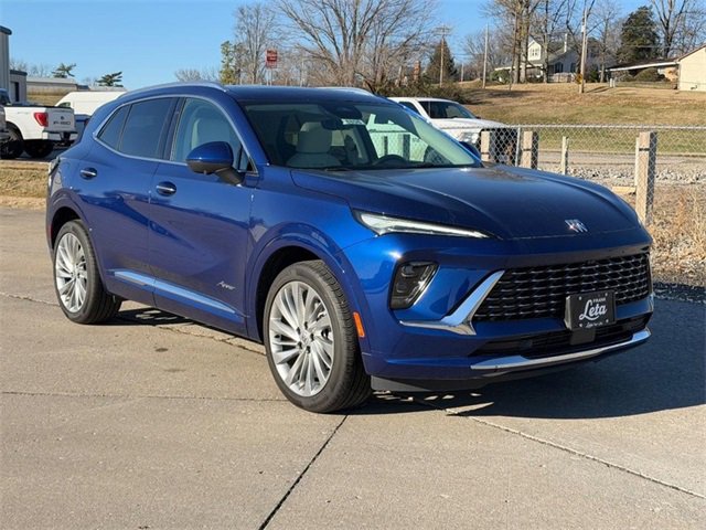 2025 Buick Envision Avenir's photo