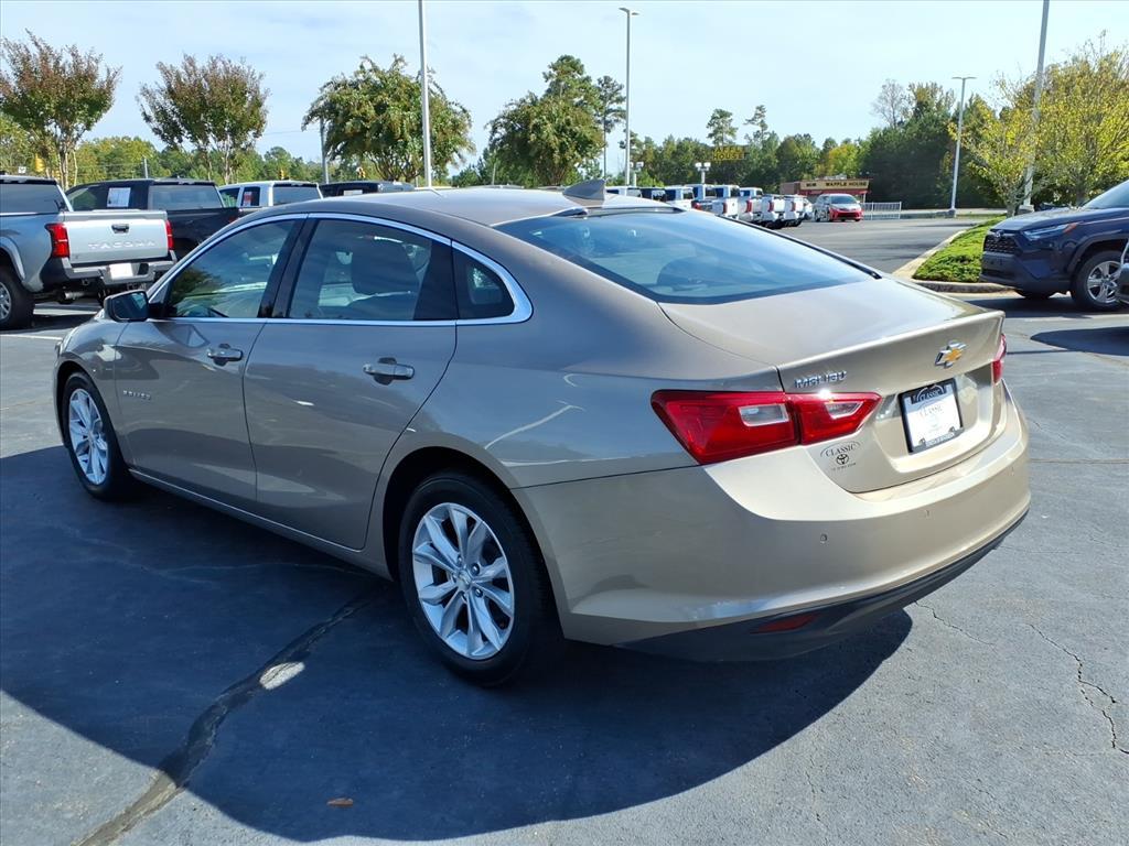 2023 Chevrolet Malibu 1LT photo 3