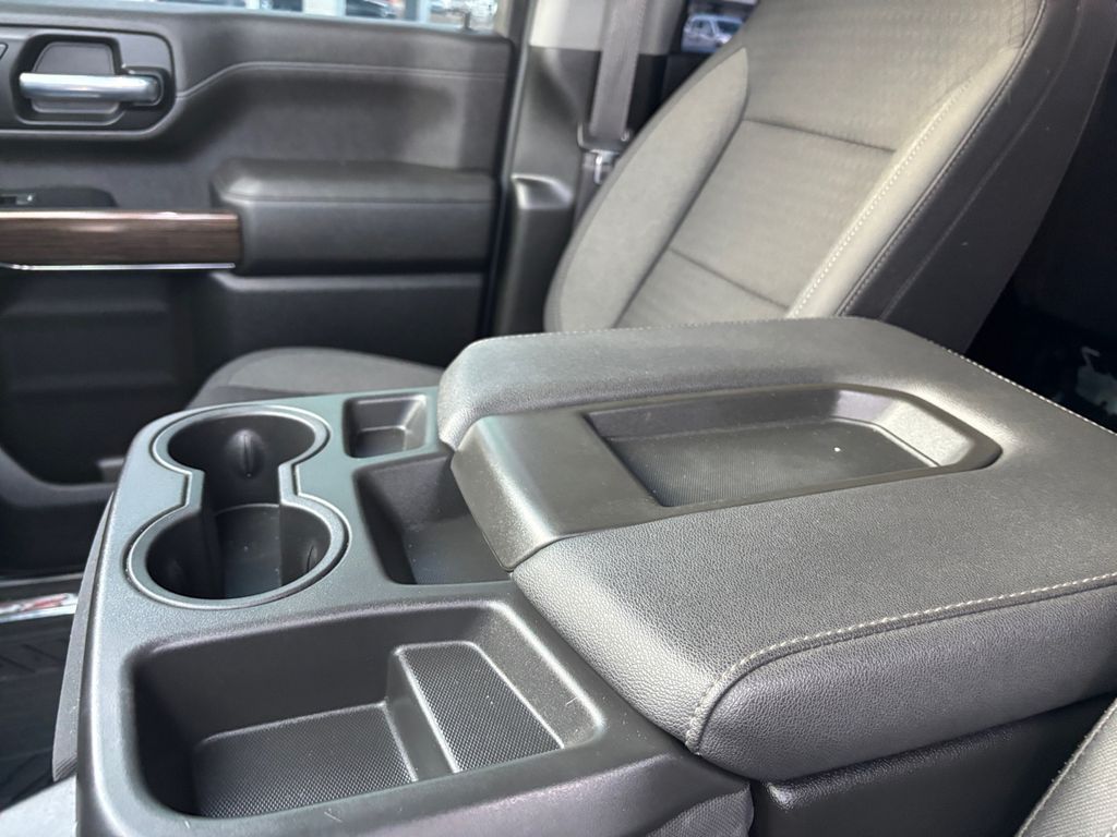 2023 Chevrolet Silverado 2500HD LT photo 19