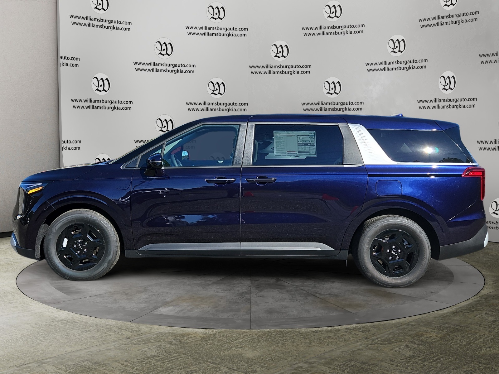 2026 Kia Carnival LX photo 2