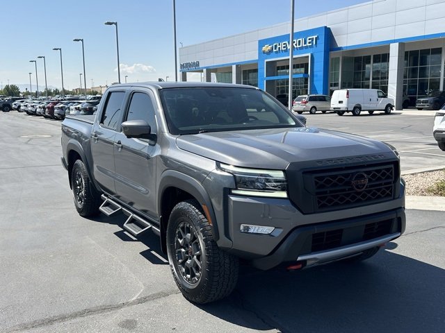 2023 Nissan Frontier PRO-4X photo 2