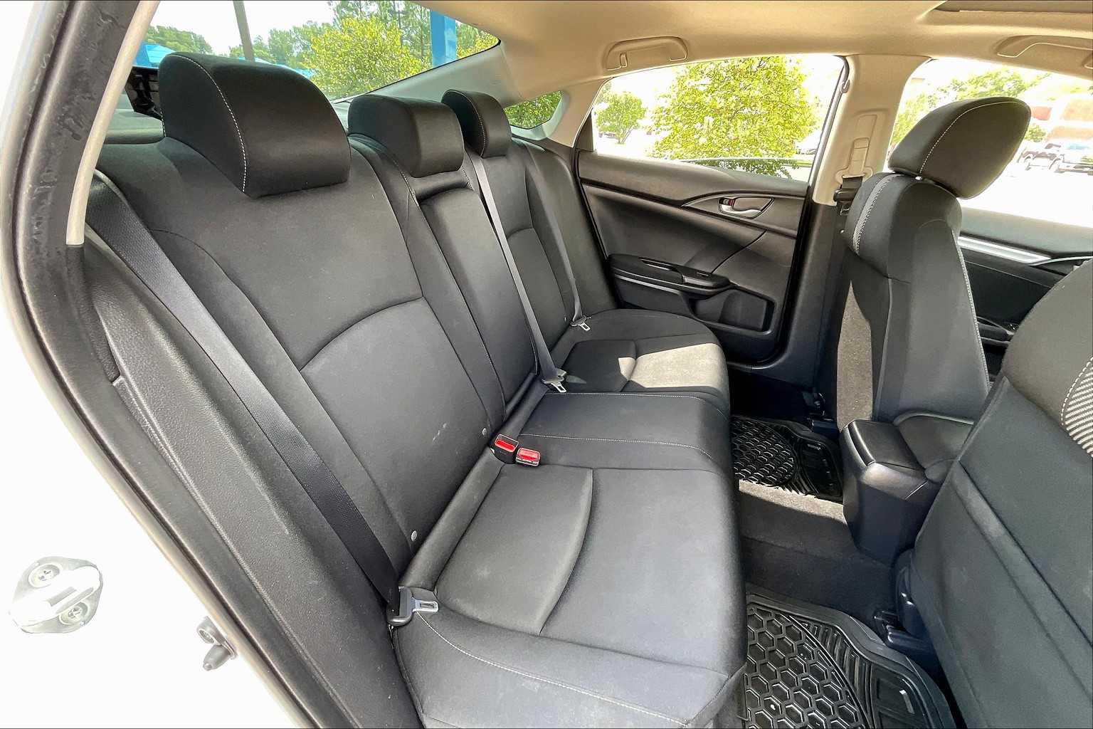 2018 Honda Civic EX-T photo 18