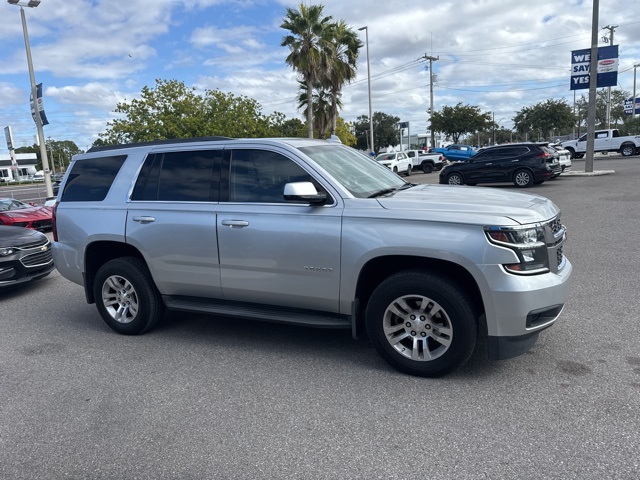 2017 Chevrolet Tahoe LS photo 4