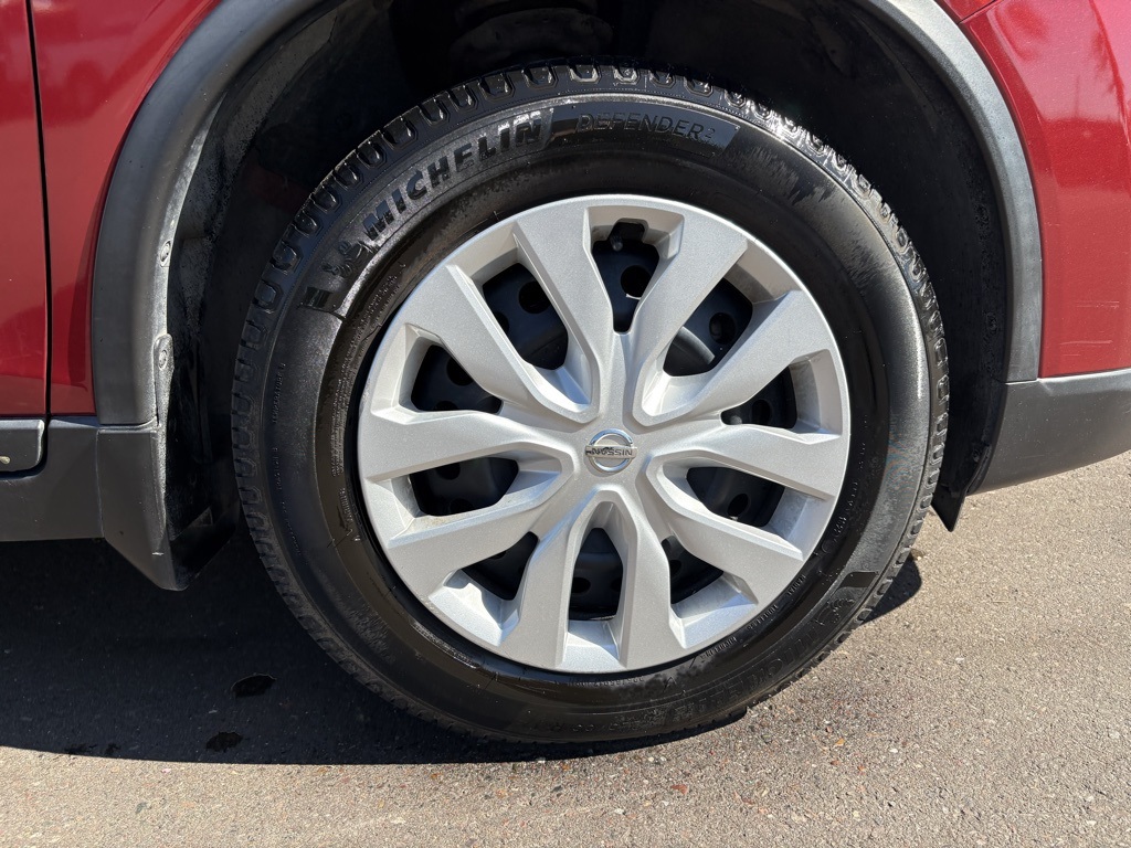 2016 Nissan Rogue S photo 4