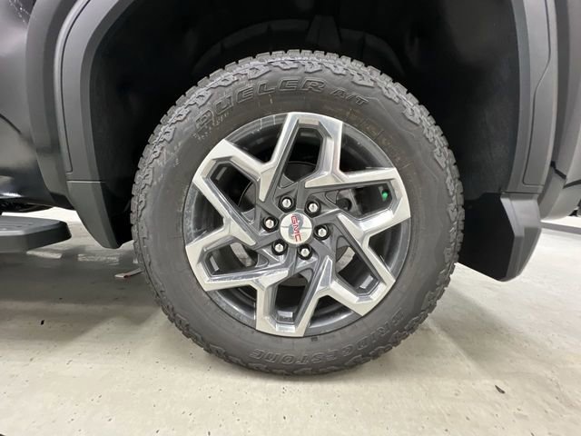 2026 Gmc Sierra 1500 SLT photo 14