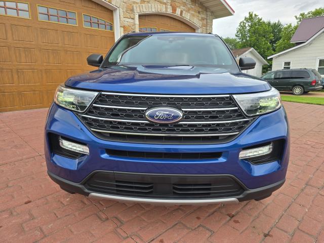 2023 Ford Explorer XLT photo 8