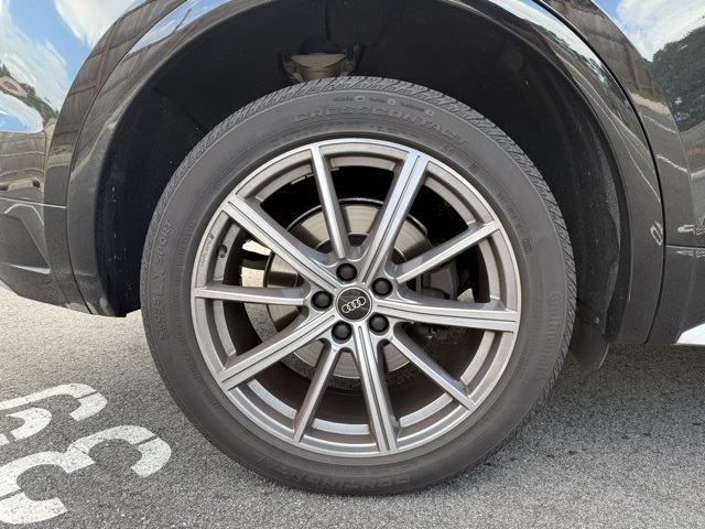 2022 Audi SQ5 Premium Plus photo 11