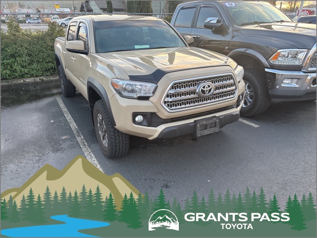 2017 Toyota Tacoma TRD Off Road's photo