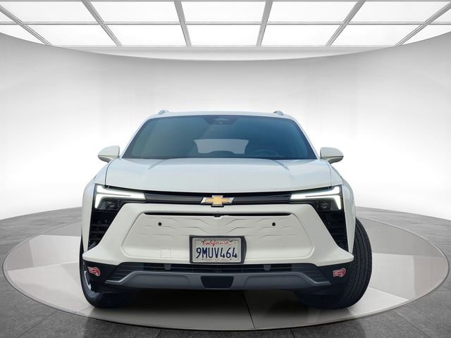 2024 Chevrolet Blazer EV photo 2