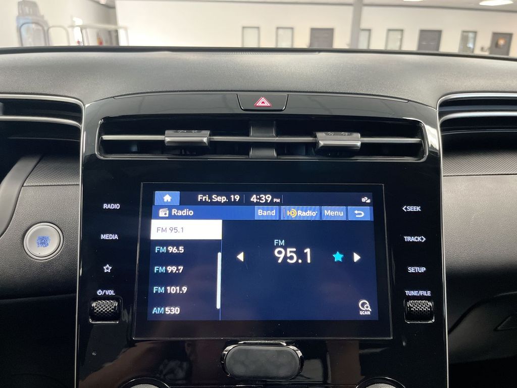 2023 Hyundai Santa Cruz SEL photo 10