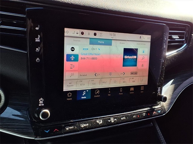 2022 Jeep Wagoneer Series II photo 3