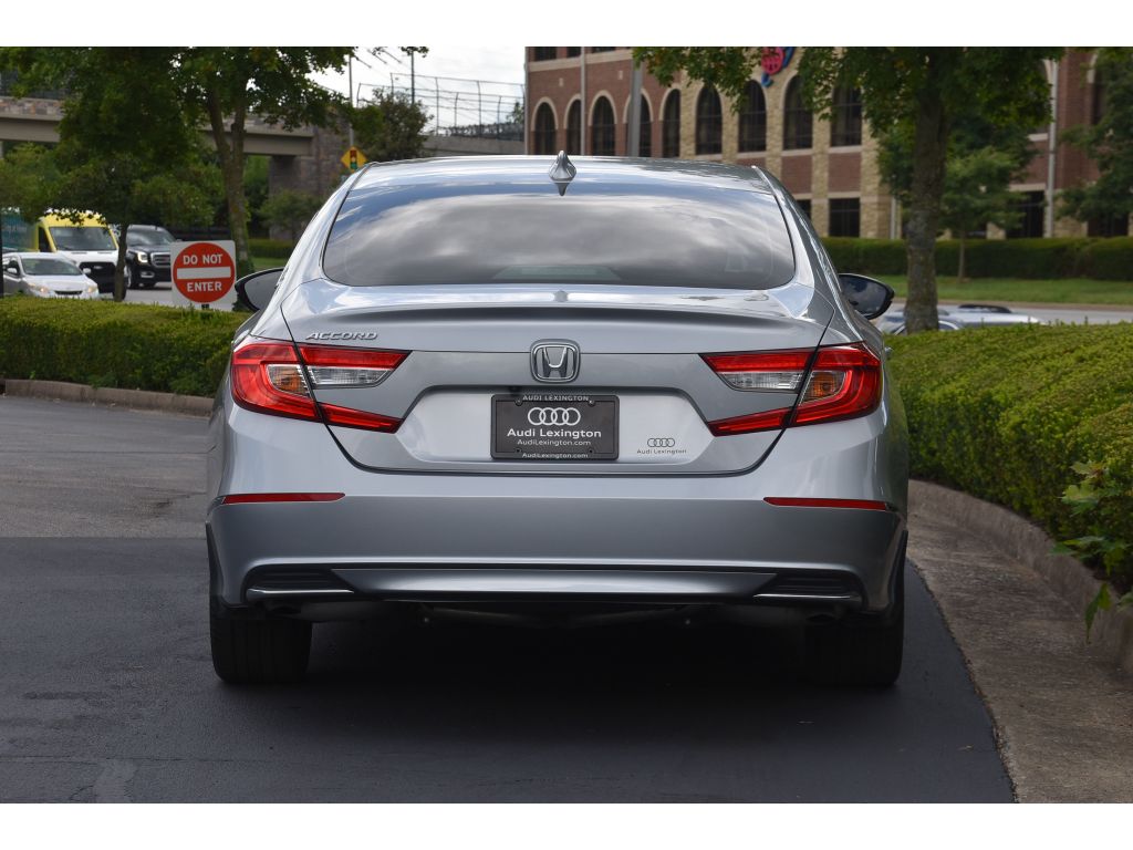 2018 Honda Accord EX-L 1.5T photo 5