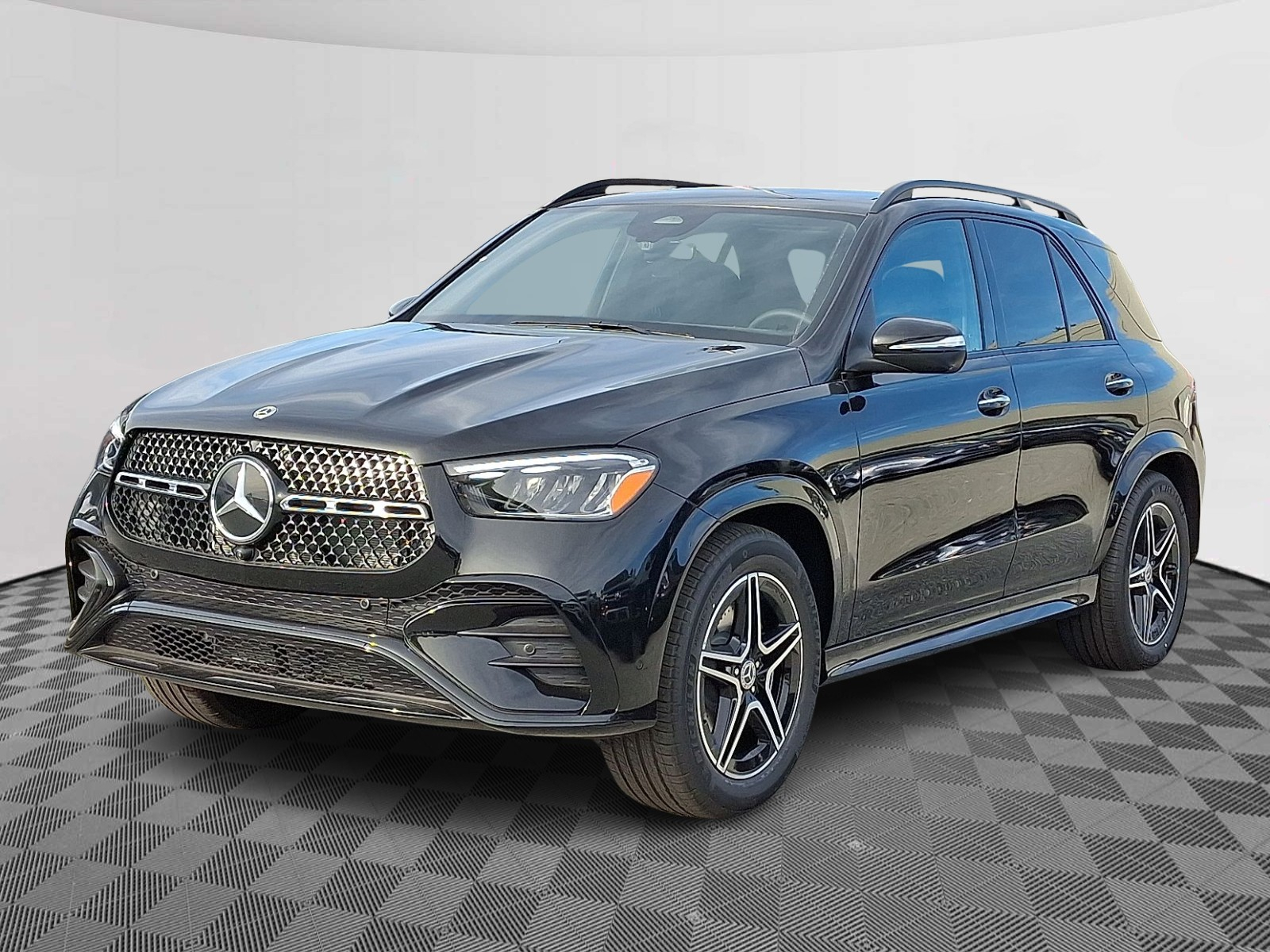2026 Mercedes Benz GLE 350 4MATIC photo 3
