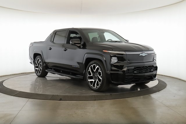 Used 2024 Chevrolet Silverado EV RST with VIN 1GC40ZEL3RU000296 for sale in Findlay, OH