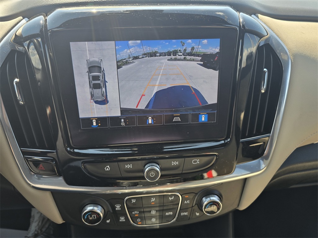 2022 Chevrolet Traverse photo 16