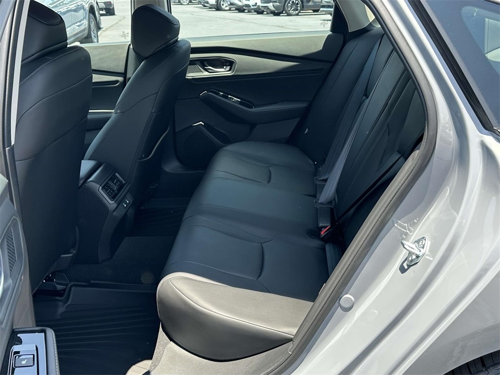 2025 Honda Accord Hybrid Touring photo 8
