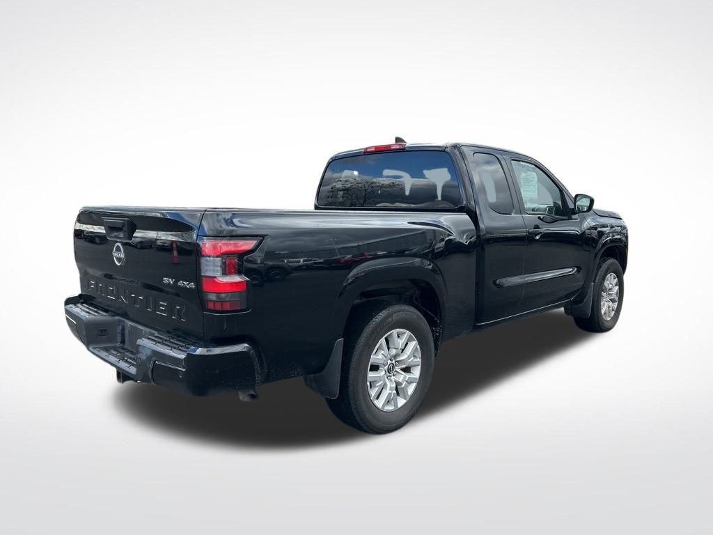 2023 Nissan Frontier SV photo 4