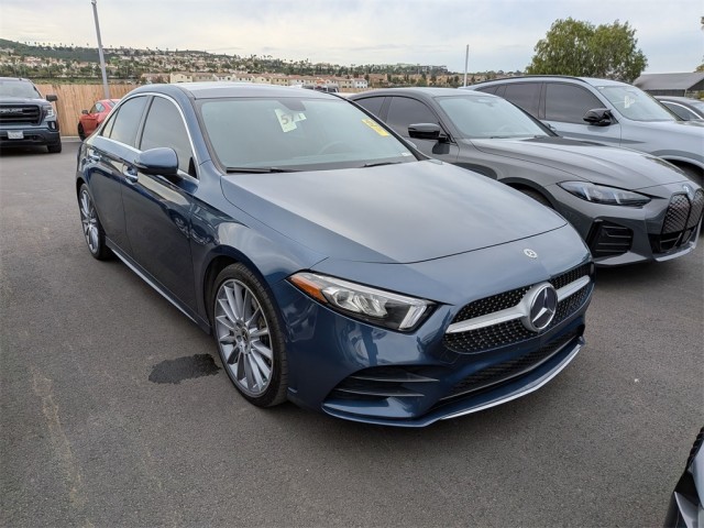 2019 Mercedes-Benz A-Class A220's photo