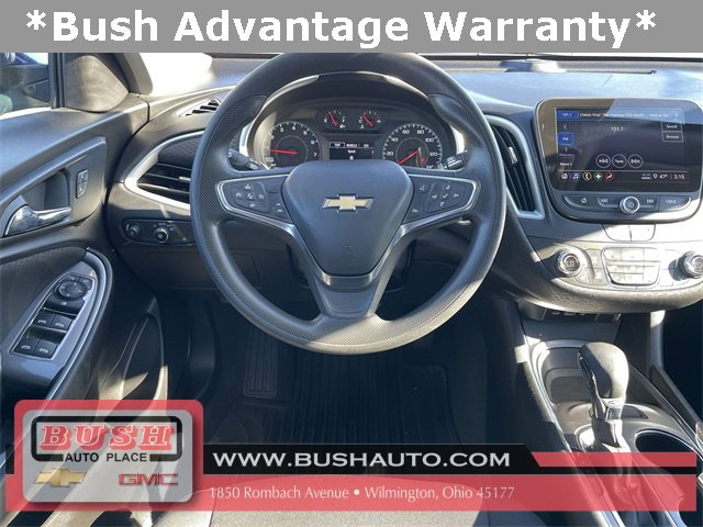 2023 Chevrolet Malibu 1LT photo 4