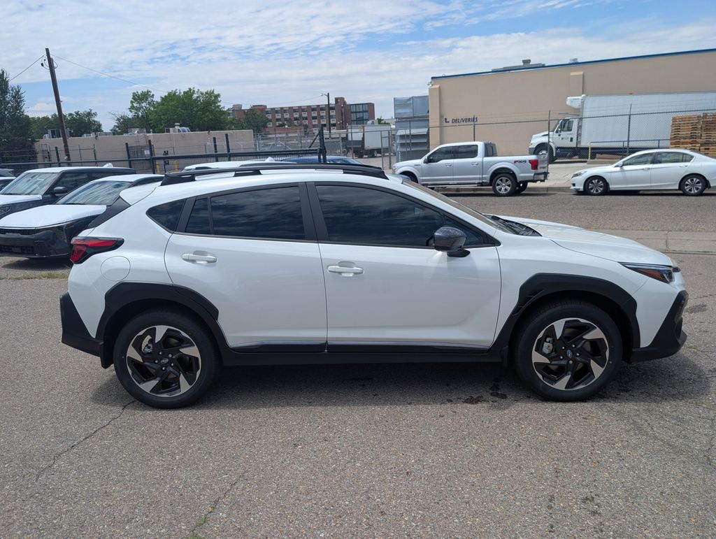 2025 Subaru Crosstrek Limited photo 4