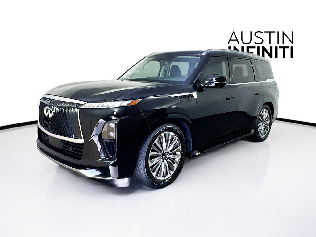 2025 Infiniti QX80 Luxe photo 3