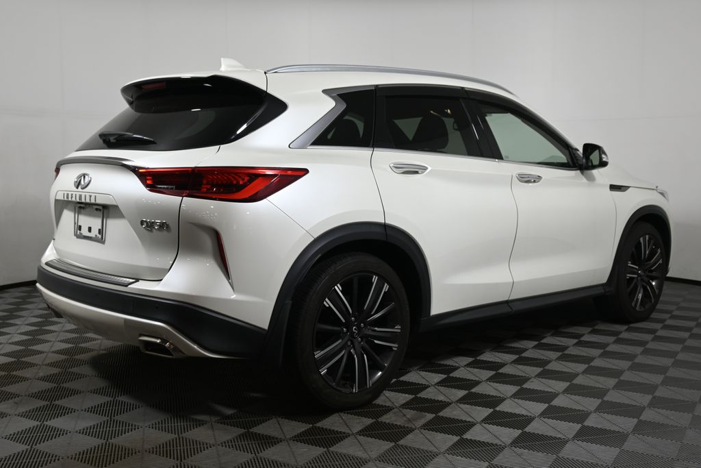 2021 Infiniti QX50 Luxe photo 7