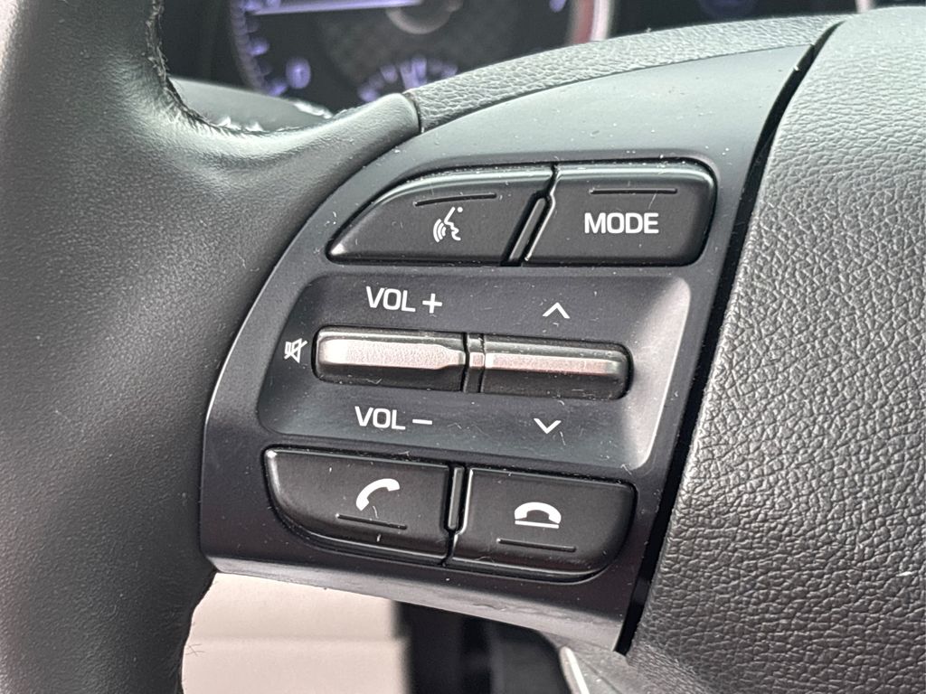 2020 Hyundai Elantra Value Edition photo 26