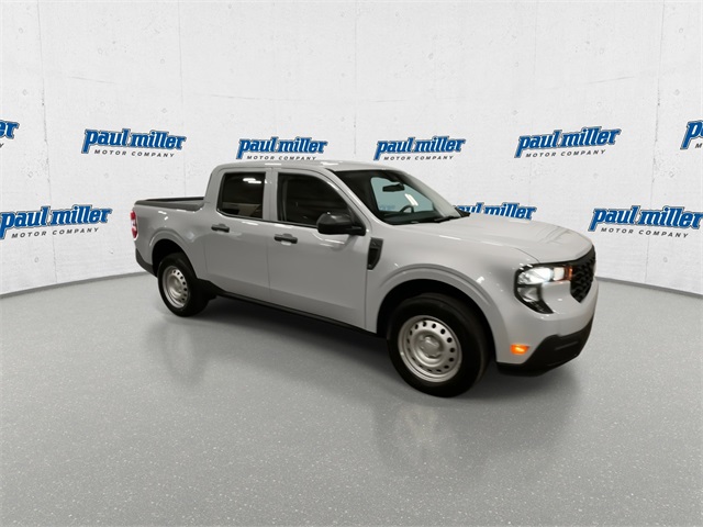 2025 Ford Maverick XL photo 2