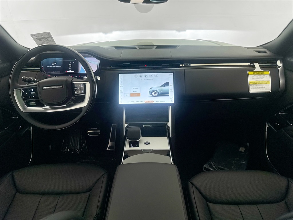 2025 Land Rover Range Rover SE photo 20