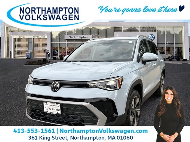 2025 Volkswagen Taos SE's photo