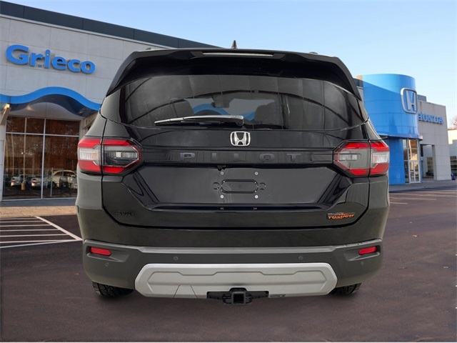 2025 Honda Pilot TrailSport photo 4