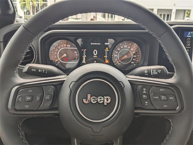 2025 Jeep Wrangler Rubicon X photo 21