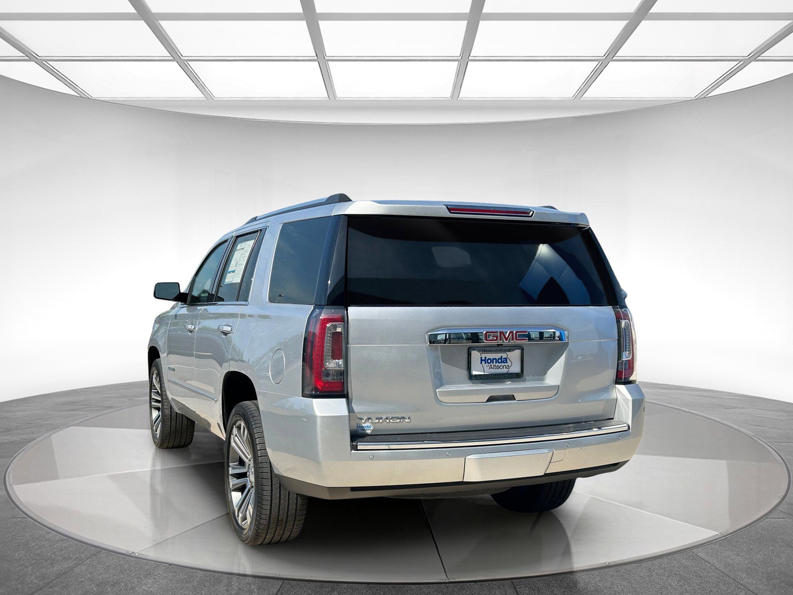 2020 Gmc Yukon Denali photo 3