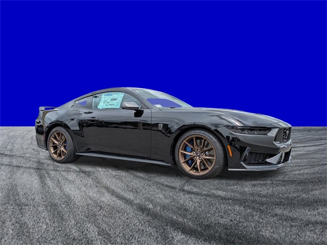 2025 Ford Mustang Dark Horse Premium photo 2