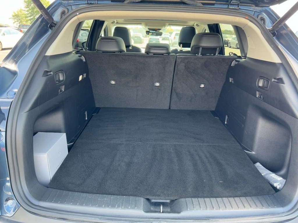 2024 Mazda CX-50 2.5 S Premium photo 3